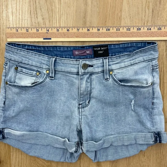 Rare Taylor Swift I Know Places We Are the Foxes 1989 Shorts Jean Dickies 7